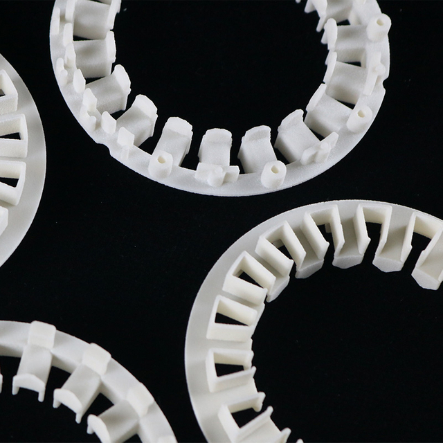 مقعد محمل من النايلون الأبيض SLS