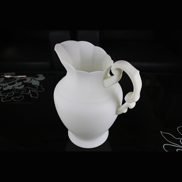 SLA الراتنج الأبيض